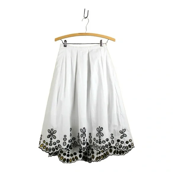 New Anthropologie  "Poplin Eyelet Skirt" by Moulinette Soeurs, Size 0 - Picture 6 of 6